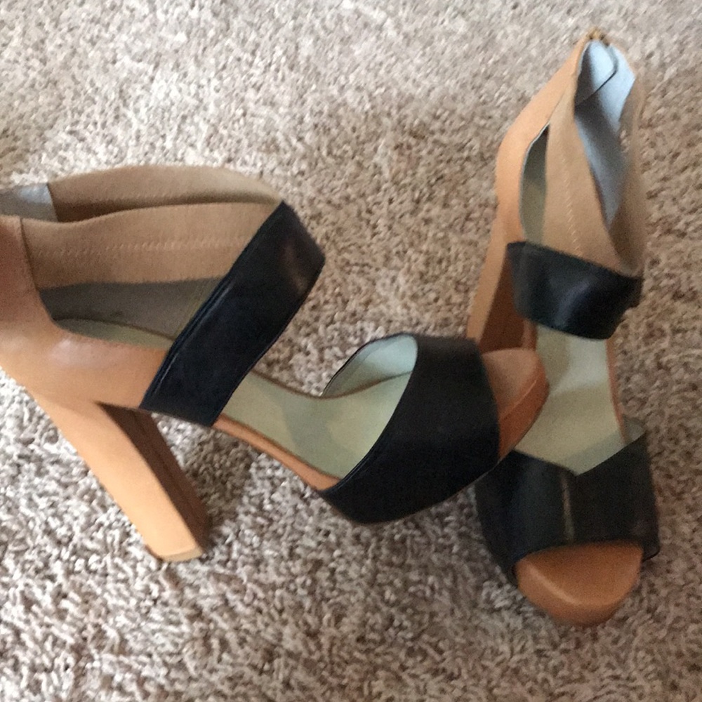 Nine West Block Heel Sandal - image 2